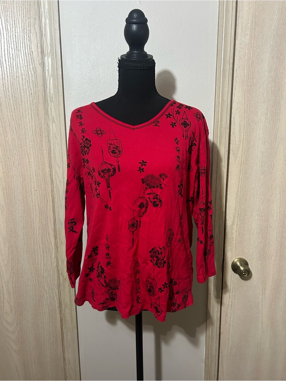 Women’s Red V-Neck Long Sleeve Tee with Black Floral Lantern Print